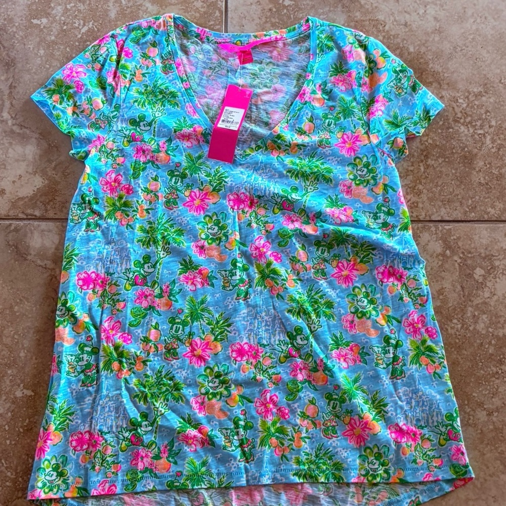 Lilly Pulitzer Etta V-neck T-Shirt